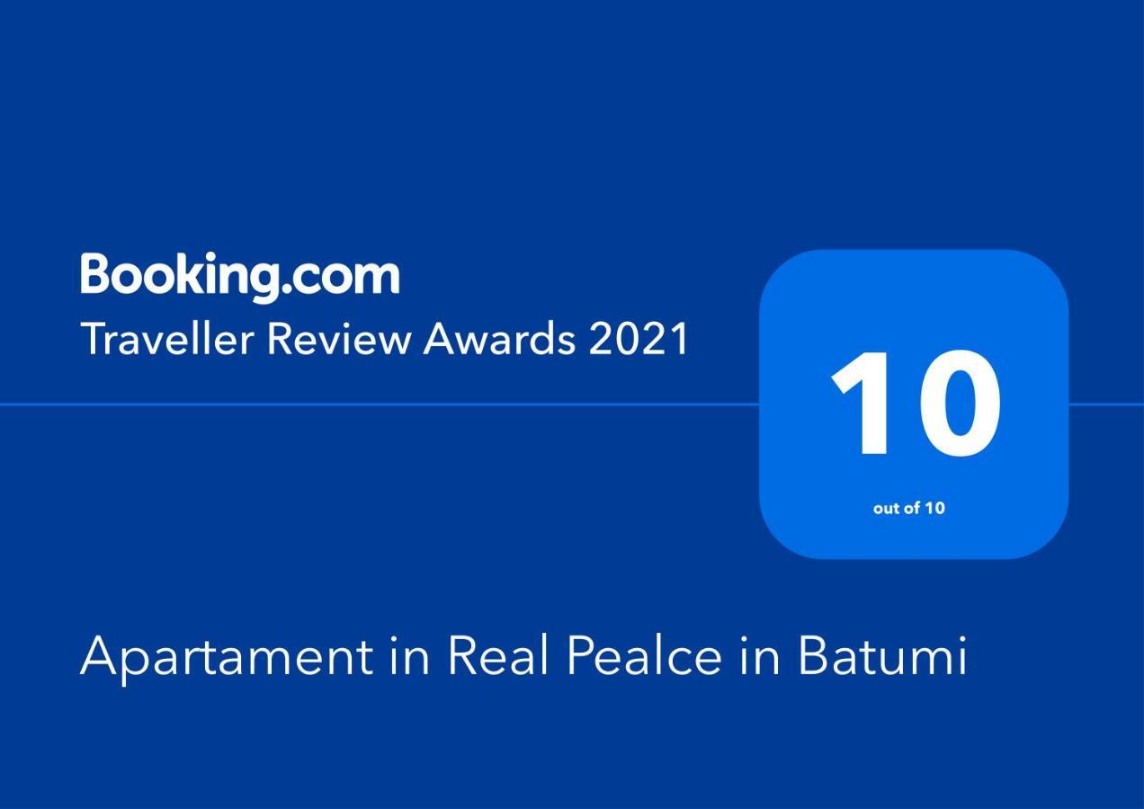 Apartament In Real Pealce In Batumi Esterno foto