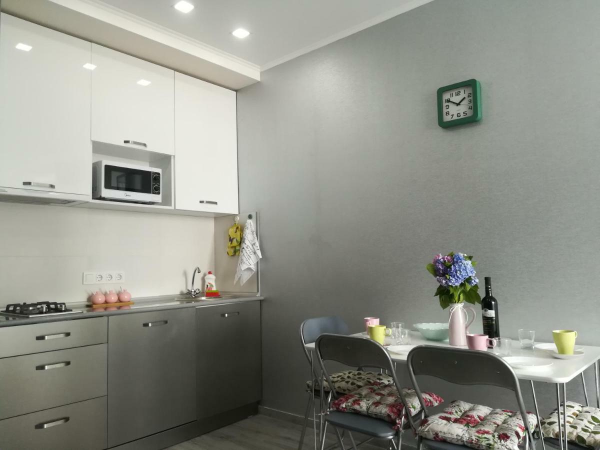 Apartament In Real Pealce In Batumi Esterno foto